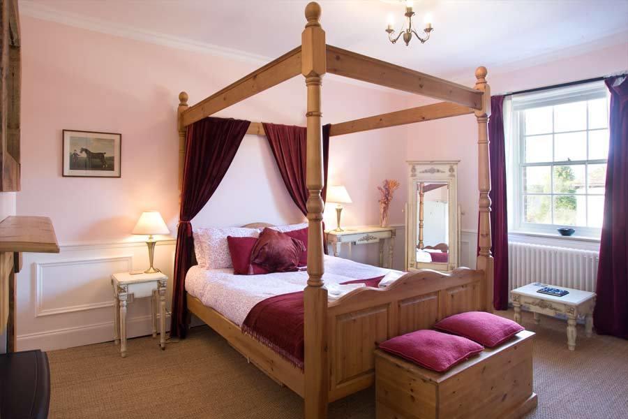 The Star And Garter Bed & Breakfast Ийст Дийн Стая снимка